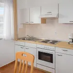 아파트 Mugeba